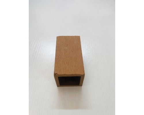 Thanh lam hộp 50x50 Âu Việt Teak